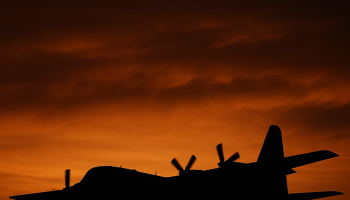 c130uçak